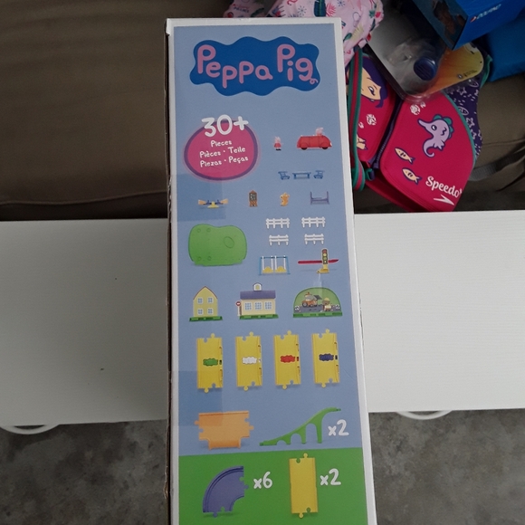 Peppa Pig Colorful Adventure Car Racetrack - Picture 3 of 4